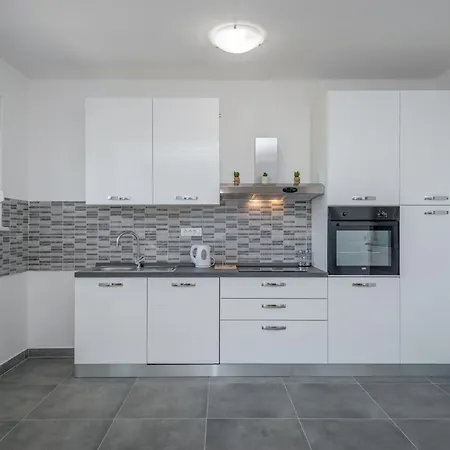 Seaside House Kastel Stafilic, - 22438 Feriehus